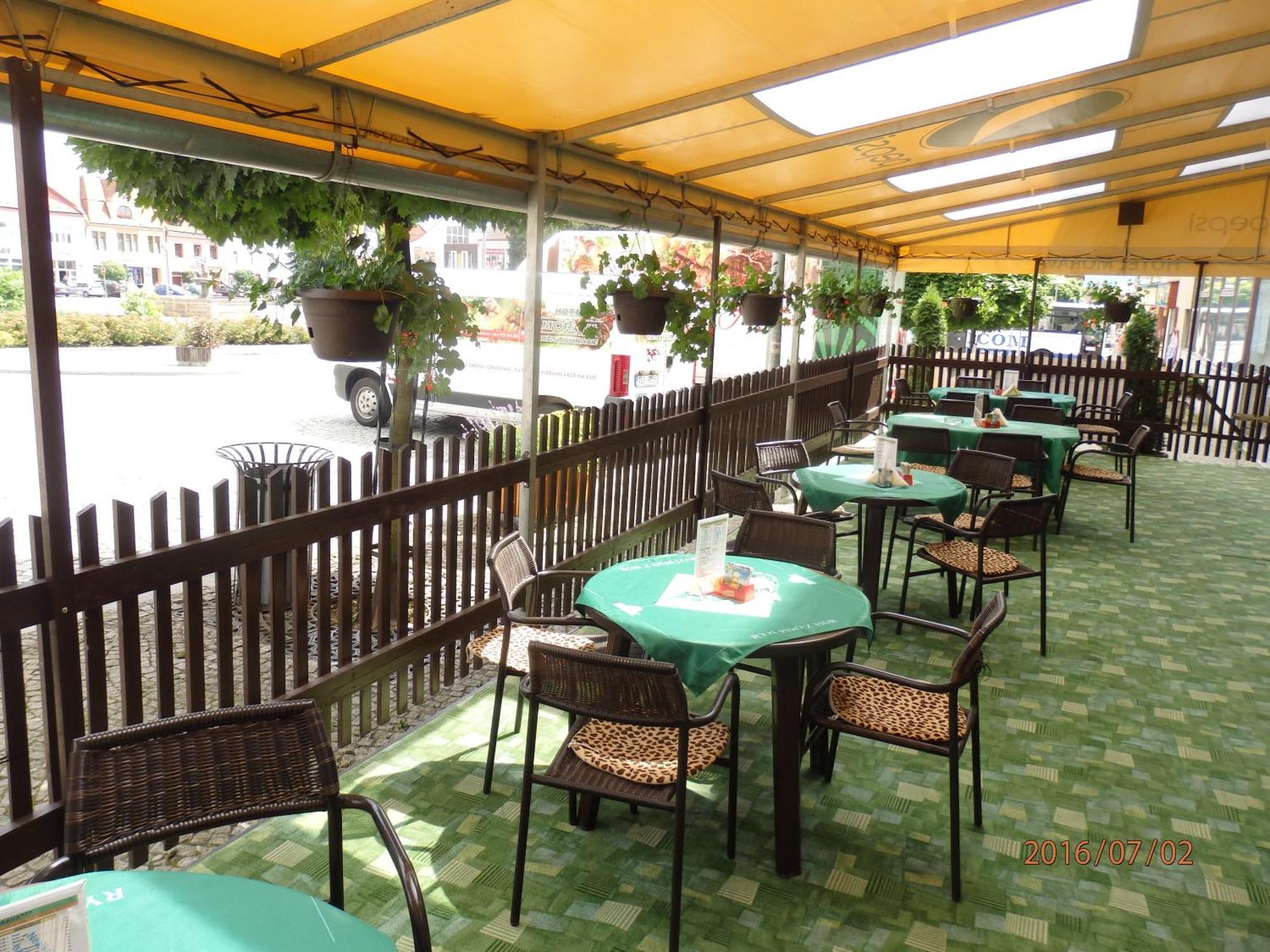 Hotel Morava Jevíčko Extérieur photo